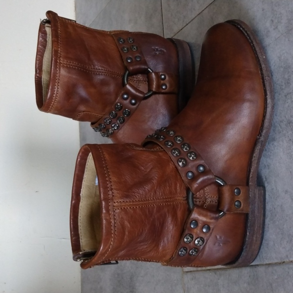 FRYE BOOTS